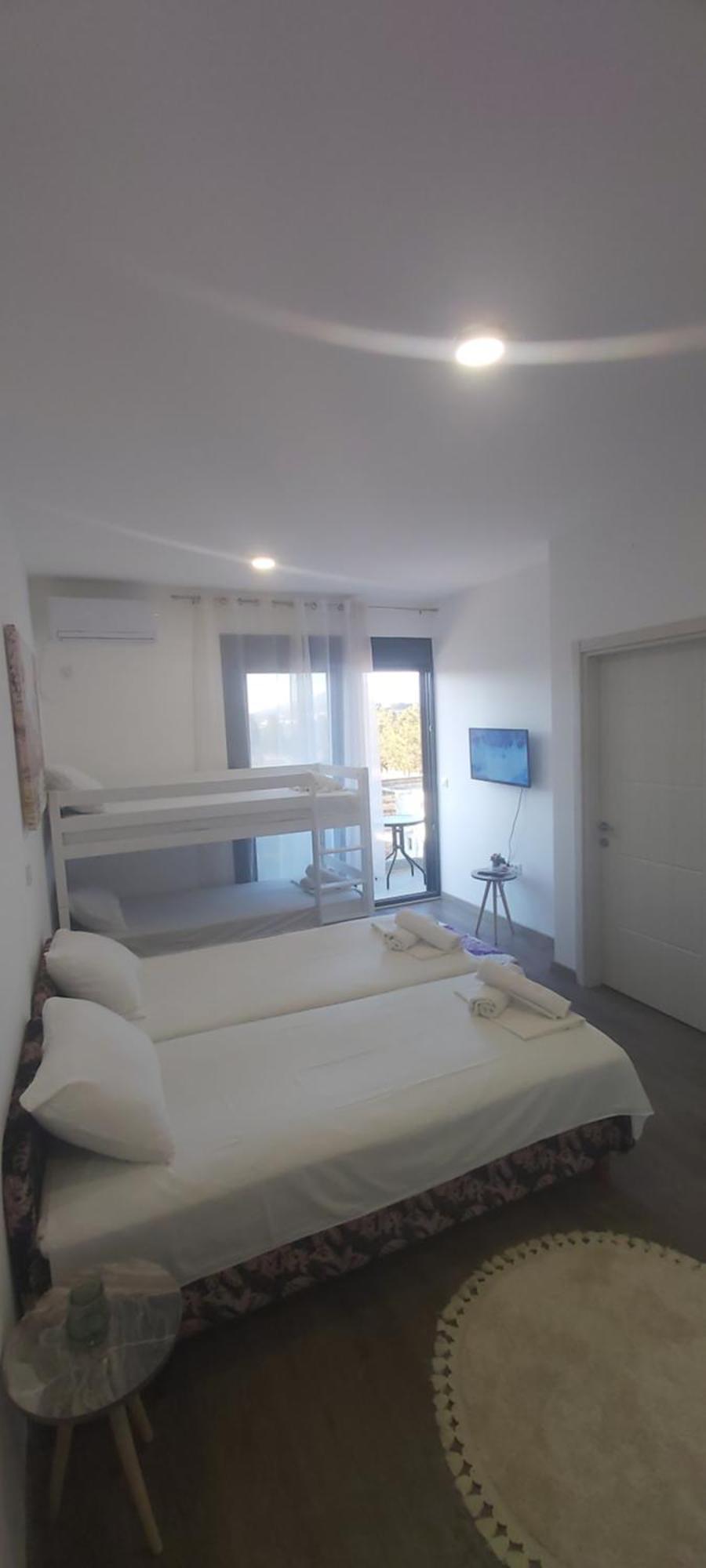 Apartament Mehmeti Ulcinj Eksteriør bilde